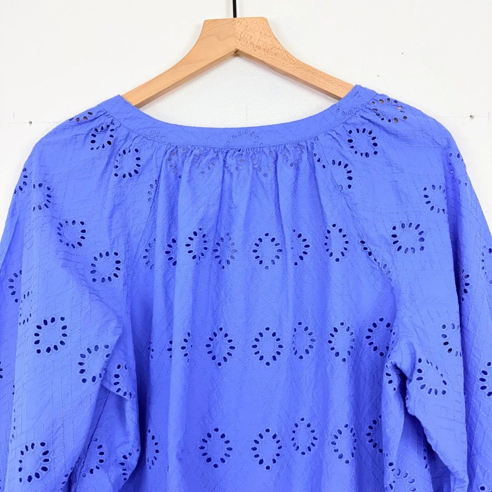 Banana Republic Eyelet Blouse Womens L Blue‎ Henley 3/4 Puff Sleeve Top Cotton